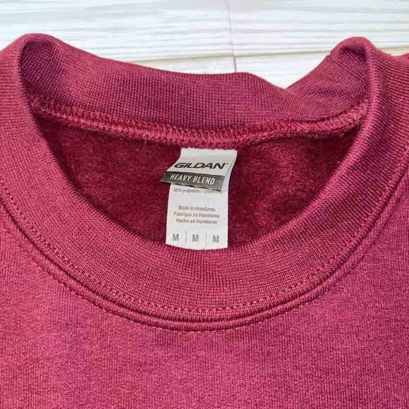 Grey’s Anatomy Grey Sloan Burgundy Sweatshirt - Picture 2 of 4